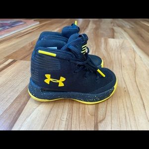 ❤️Stephen Curry Under Armour Infant Shoes
